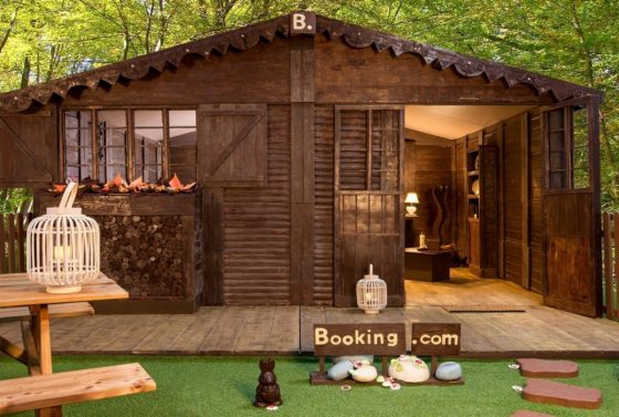 ev-tamamen-cikolatadan-yapilmis