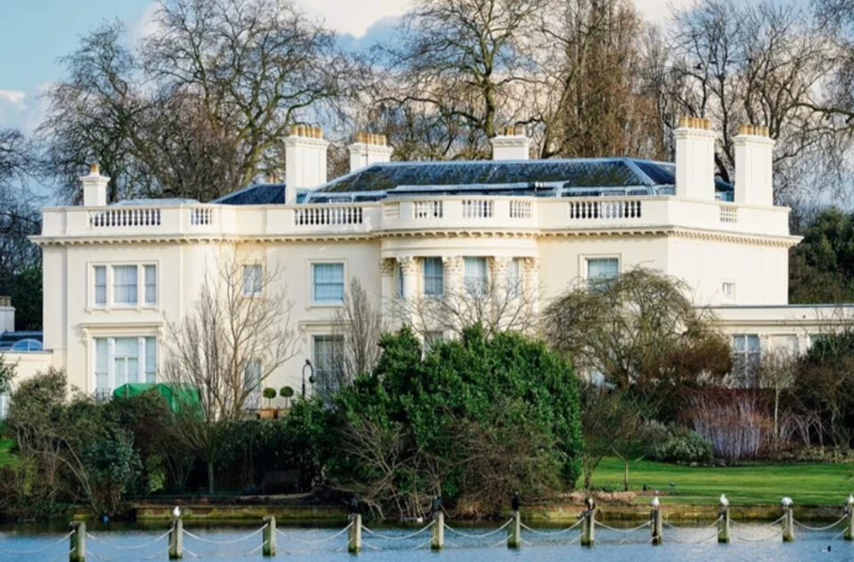 londranin-en-pahali-satislarindan-biri-regents-parktaki-luks-konut-el-degistirdi